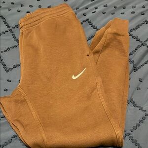 Nike Brown Sweatpants Cozy Jogger Style